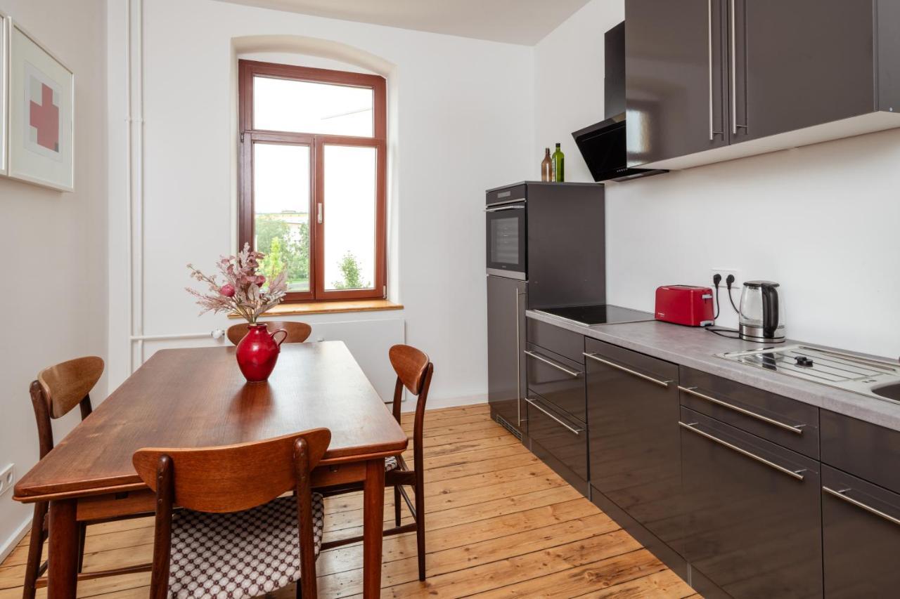 Kuenstlerzimmer Im Kulturhaus Haeselburg Gera Zewnętrze zdjęcie