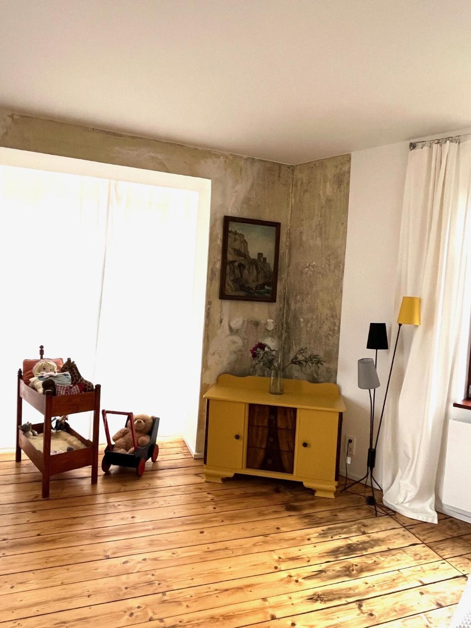 Kuenstlerzimmer Im Kulturhaus Haeselburg Gera Zewnętrze zdjęcie