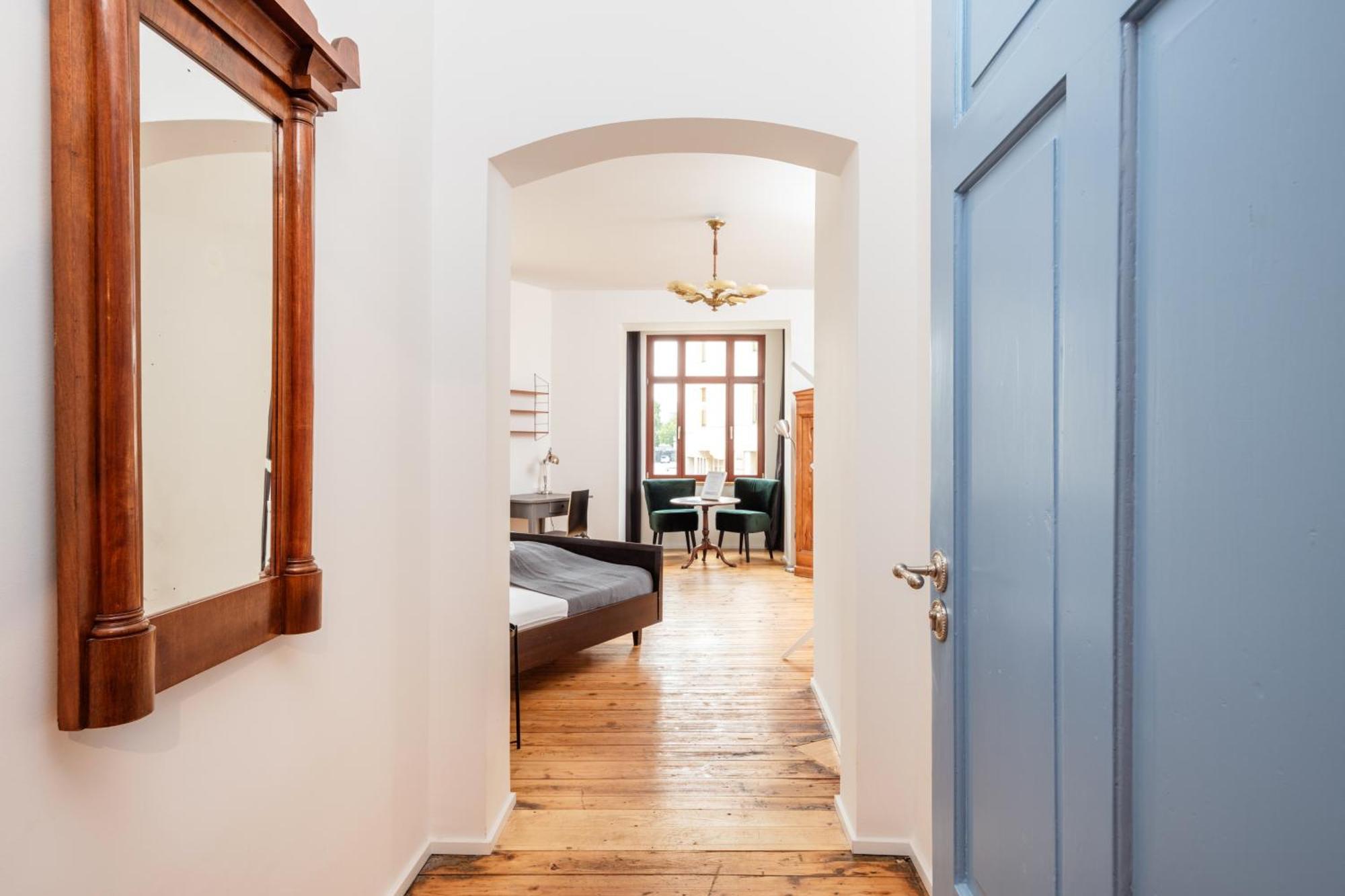 Kuenstlerzimmer Im Kulturhaus Haeselburg Gera Zewnętrze zdjęcie