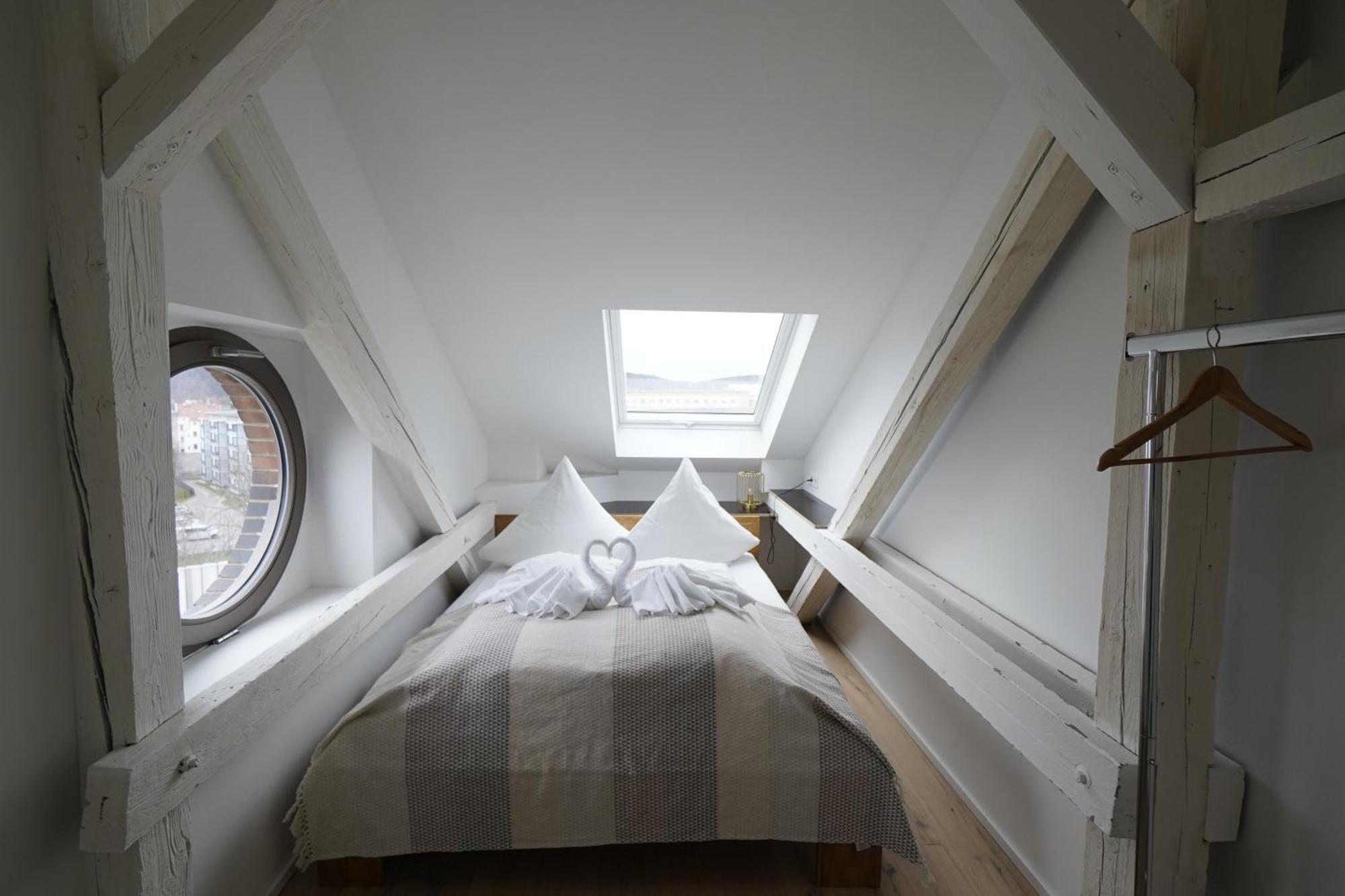 Kuenstlerzimmer Im Kulturhaus Haeselburg Gera Zewnętrze zdjęcie